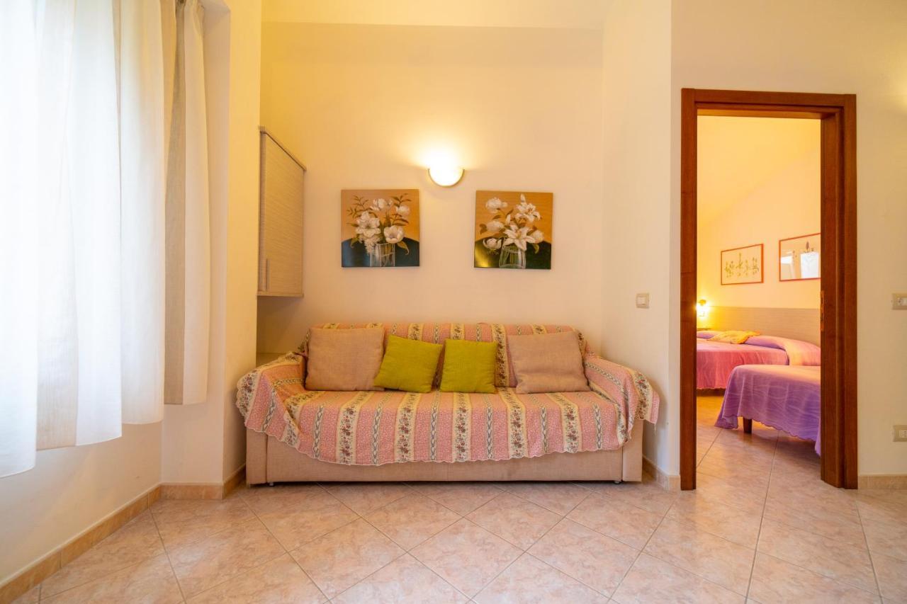 Casa Pepe - Goelba Pomonte Exterior foto